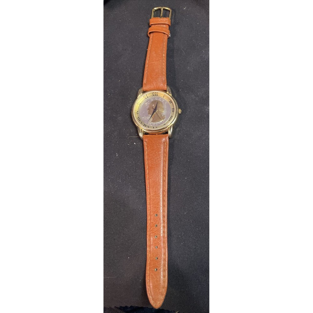 Claremont #26-185 U.S. 1967 Quarter Gold Lay Wrist Watch. Vintage Coin Watch